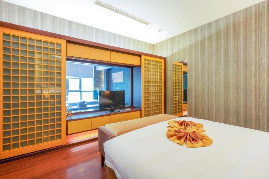 Suzhou Phoenix Hotspring Resort Zhangjiagang Exterior foto