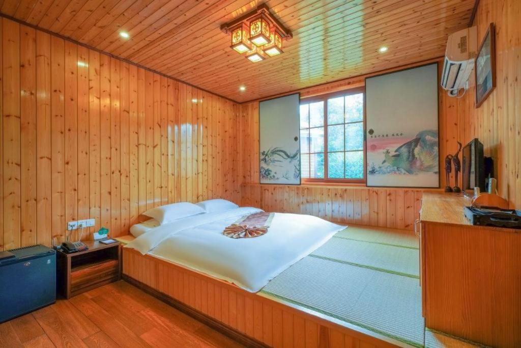 Suzhou Phoenix Hotspring Resort Zhangjiagang Exterior foto