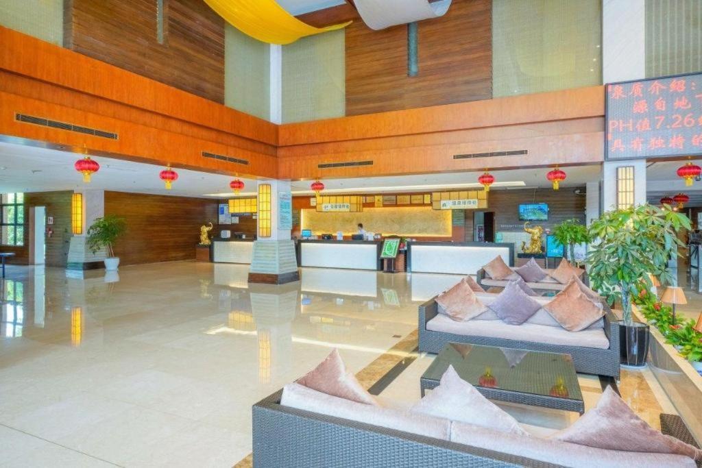 Suzhou Phoenix Hotspring Resort Zhangjiagang Exterior foto